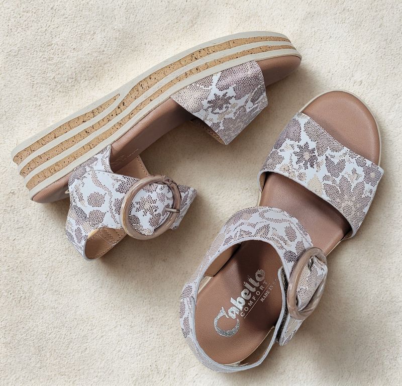 Verity Taupe Print