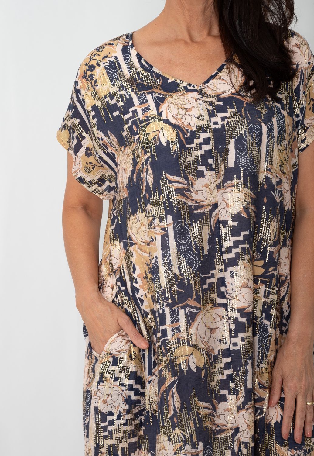 38973 Navy print dress