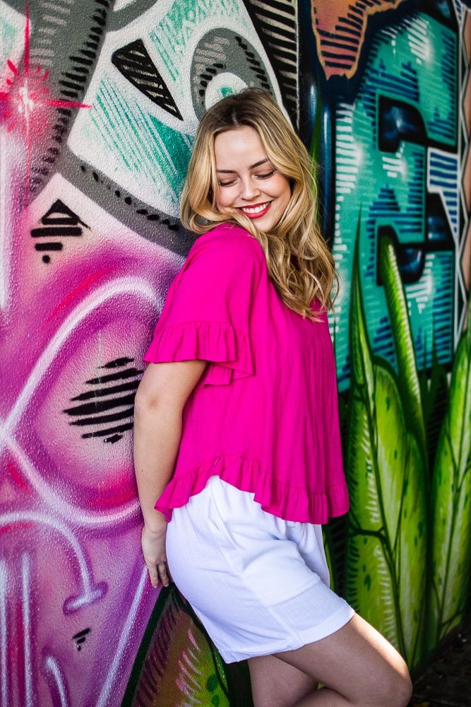 T1619 Linen frill hemmed top