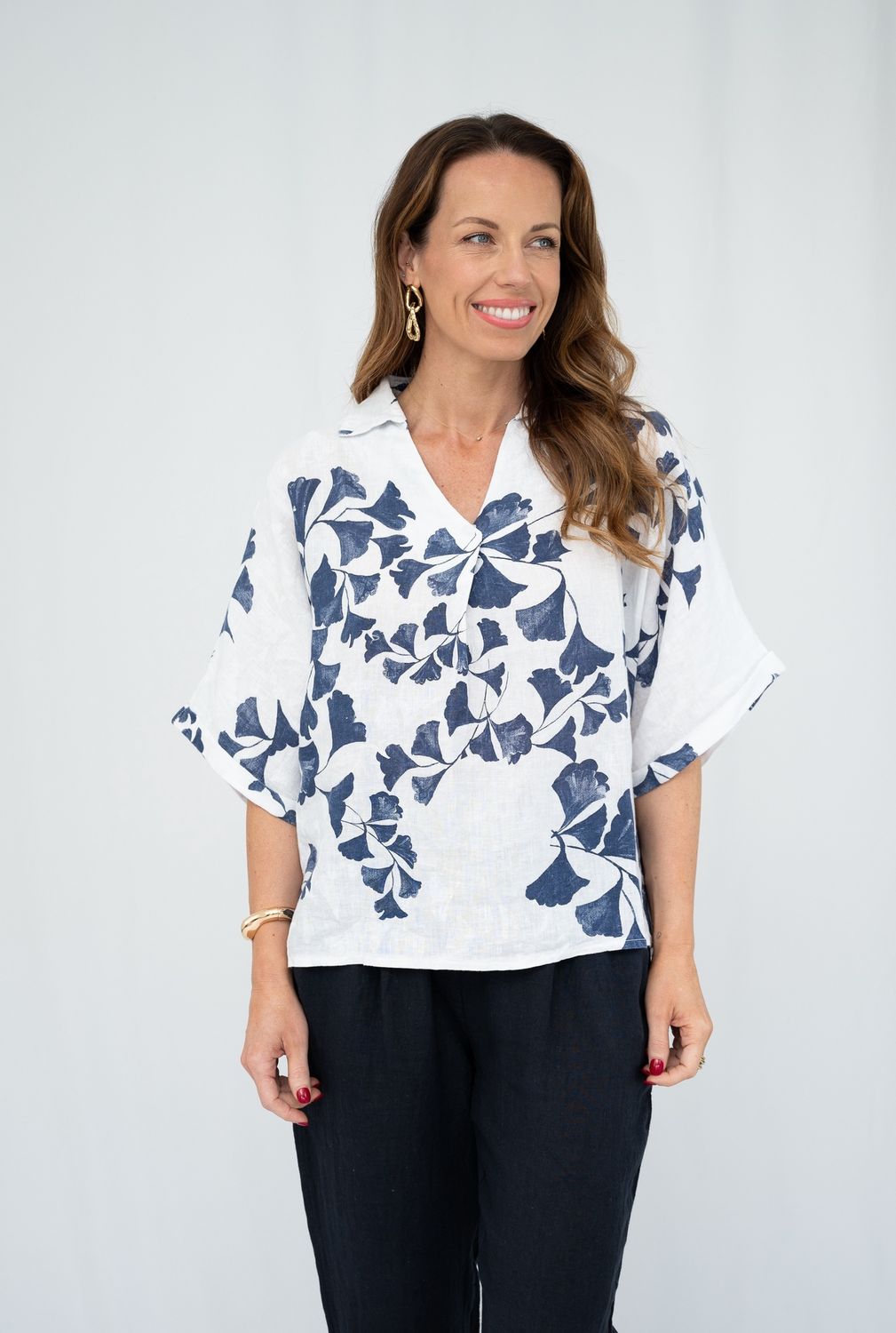 IT 1022A Leaves print Top