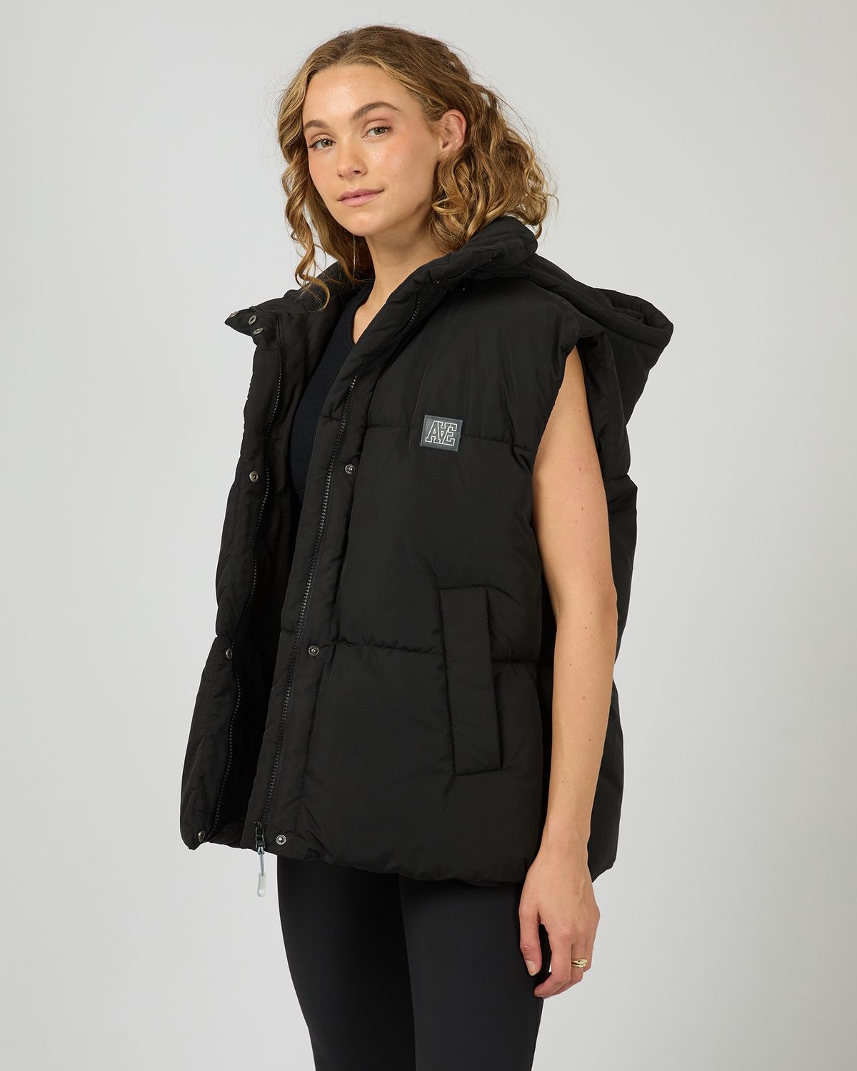 ELEVATE PUFFER VEST