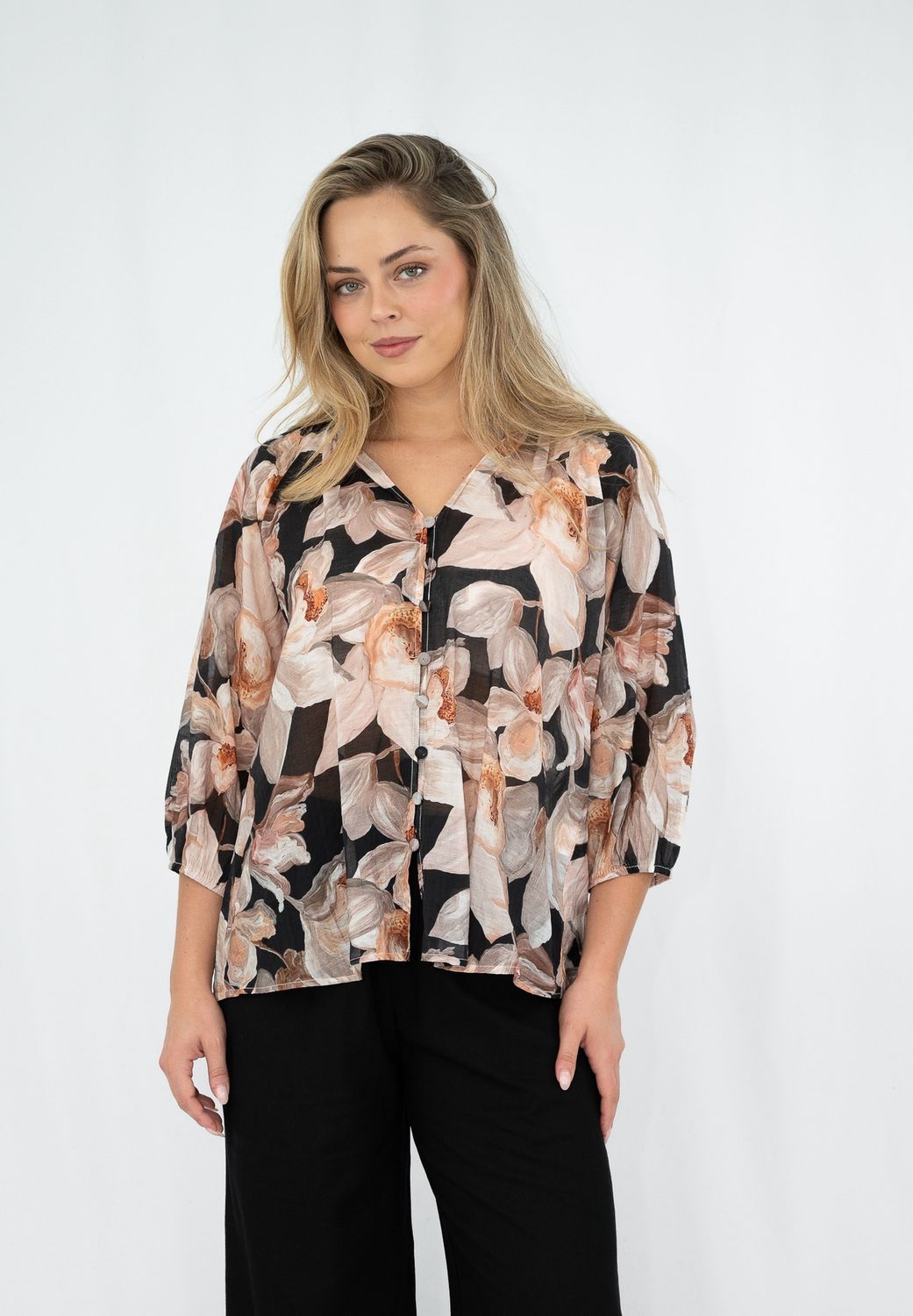 T2036 Magnolia print blouse