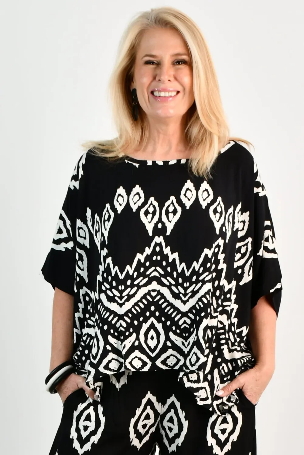 VBLT011 - SYDNEY TOP DIAMOND BAZAAR BLACK