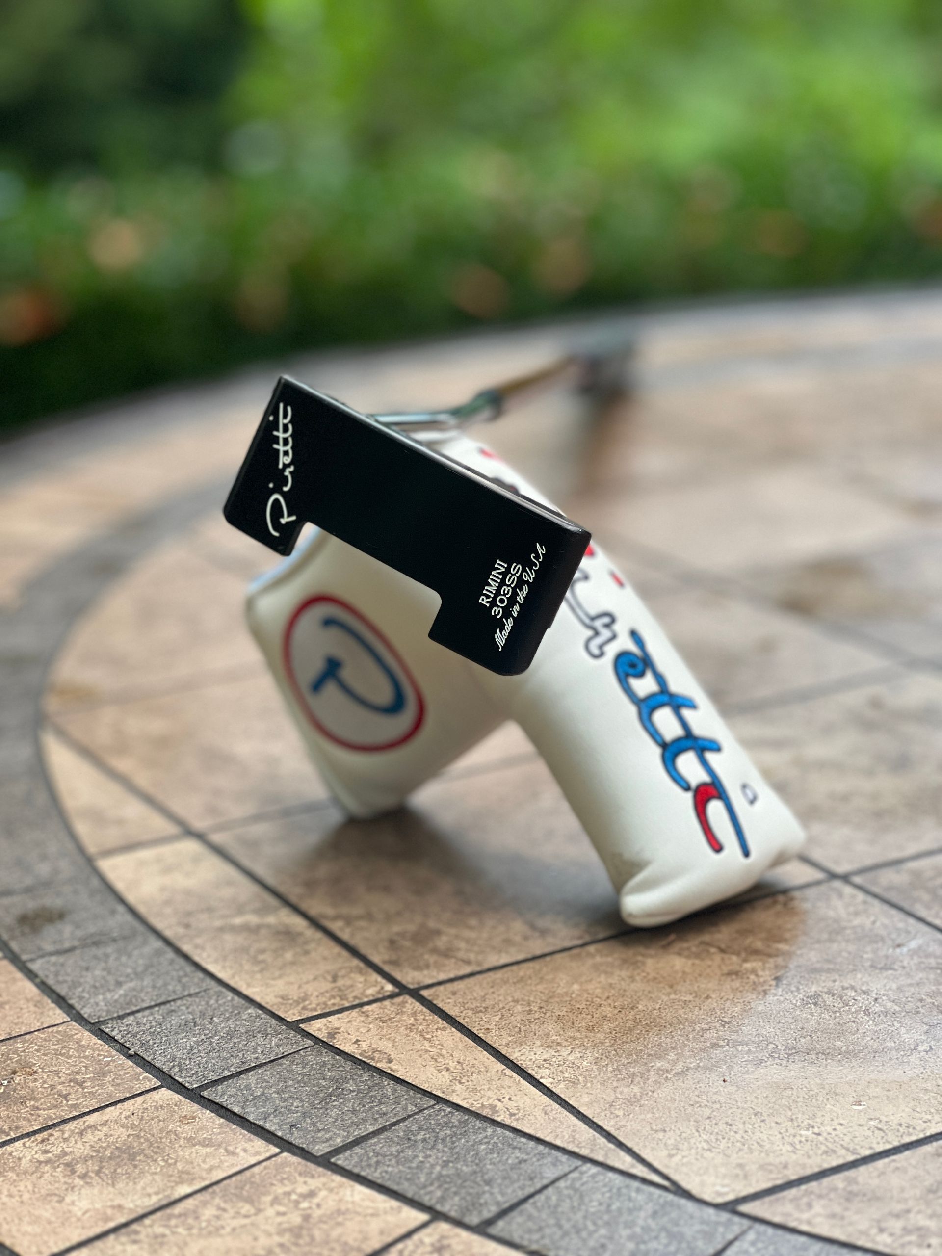 Piretti 303SS Midnight Series (Stability Tour Fire Shaft) LH Putter