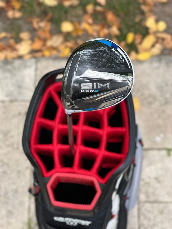 Left Handed Taylormade Sim Max D Driver 10.5º