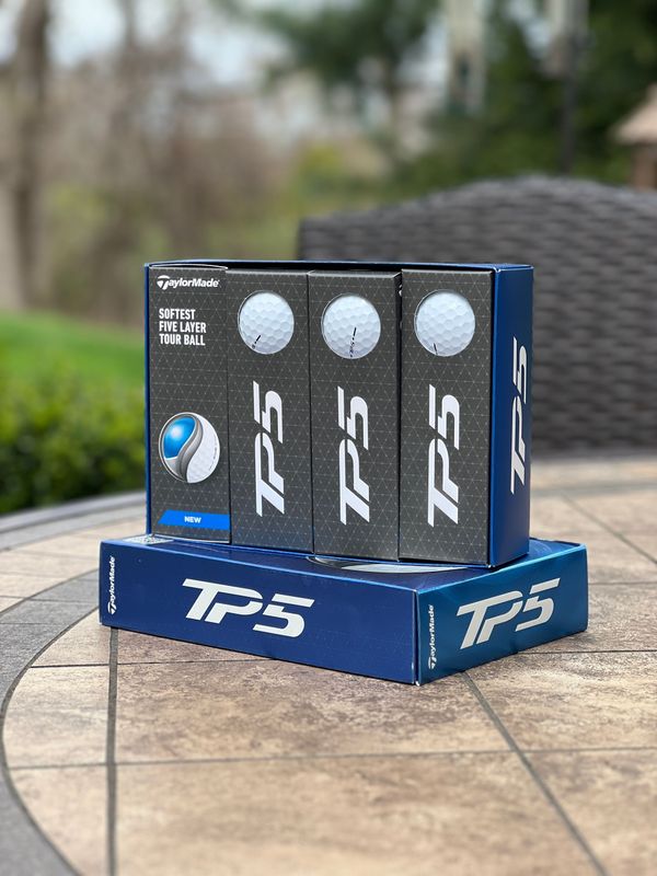 Taylormade TP5 Golf Balls (1 Dozen)