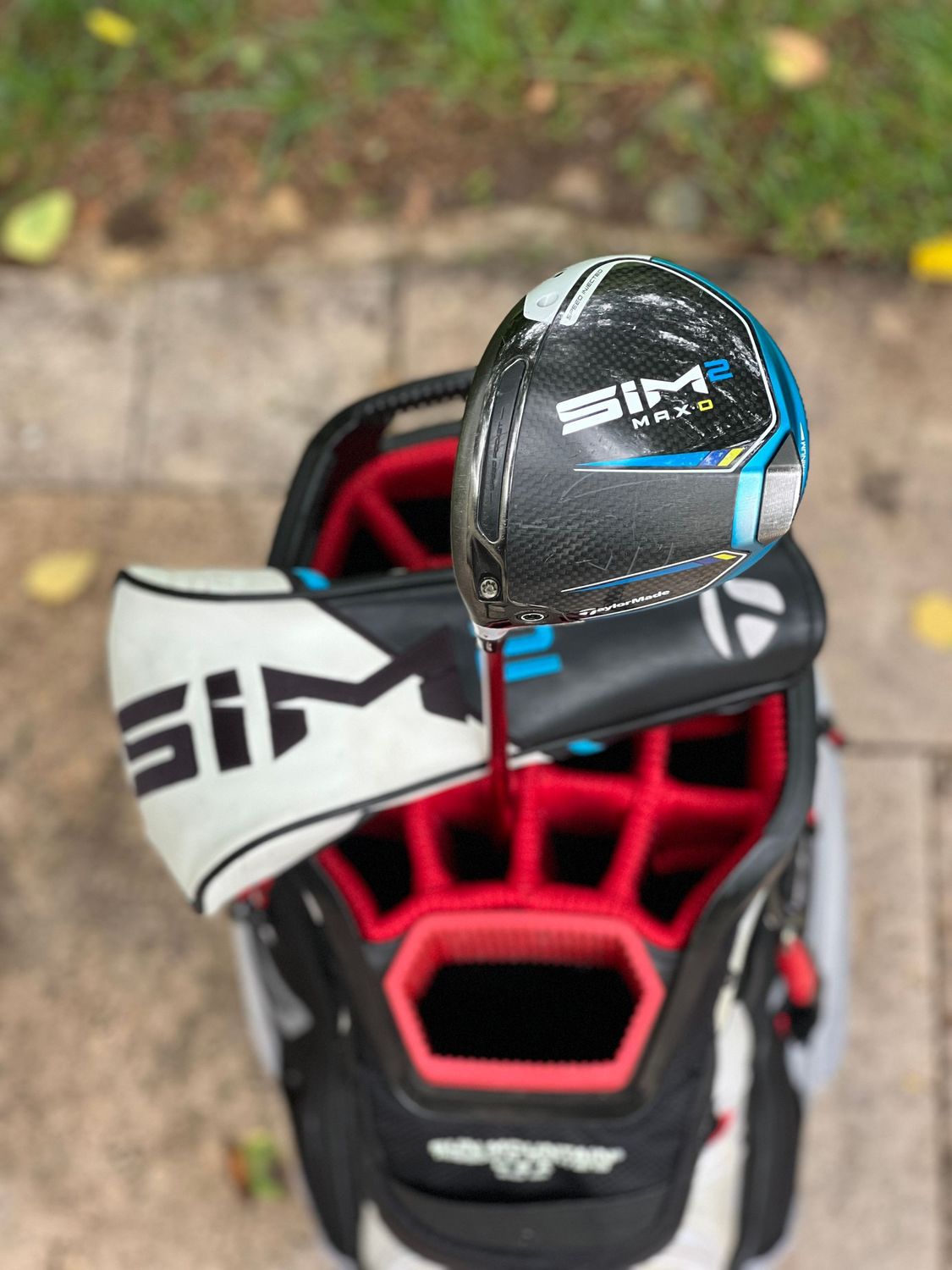 Left Handed Taylormade Sim 2 Max D Driver 9º