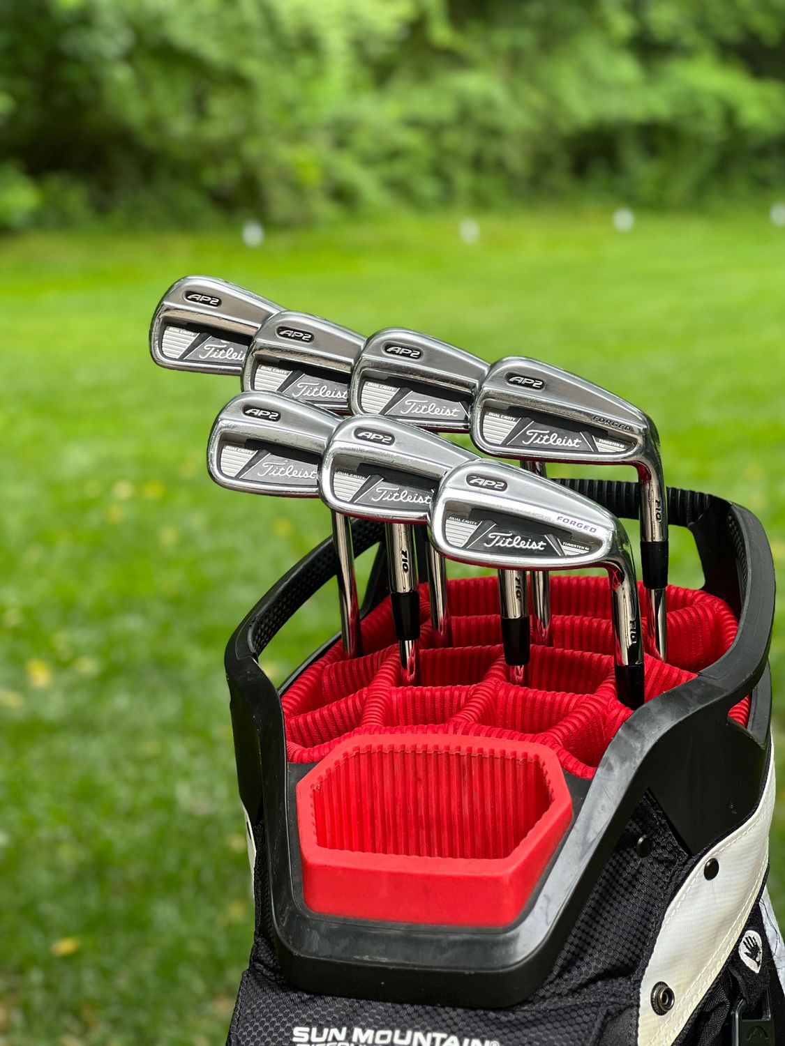 Titleist AP2 710 Iron Set