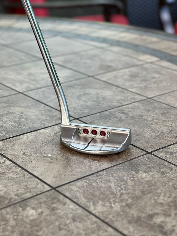 Scotty Cameron Select Newport 3 Putter