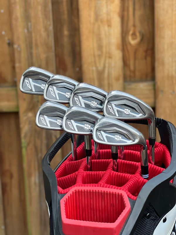 Wilson Staff D7 Iron Set