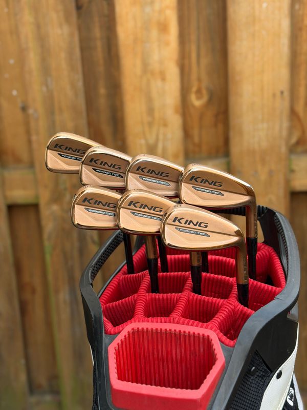 Cobra King Forged Tec Copper Iron Set
