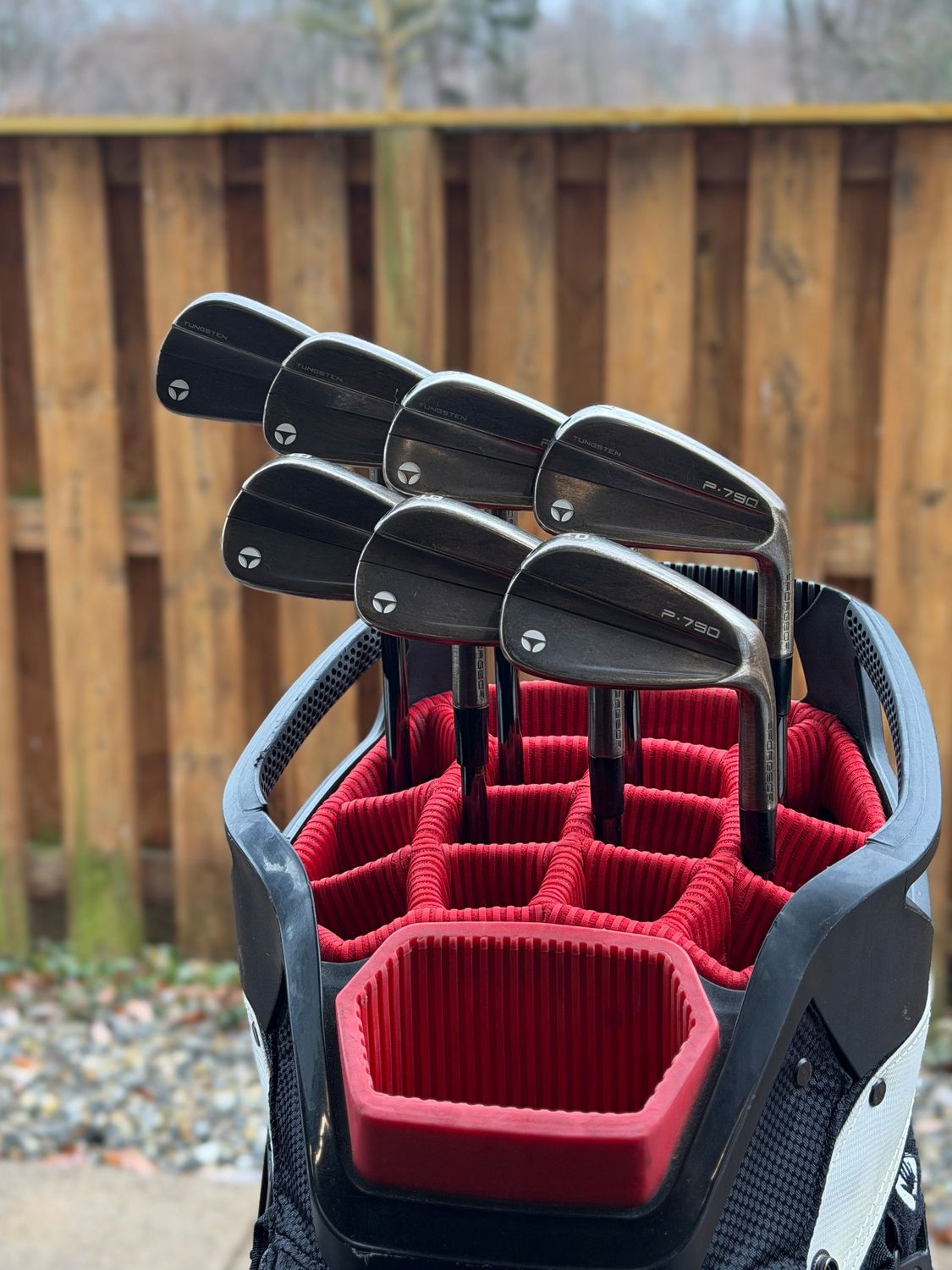 Taylormade P790 Copper Iron Set