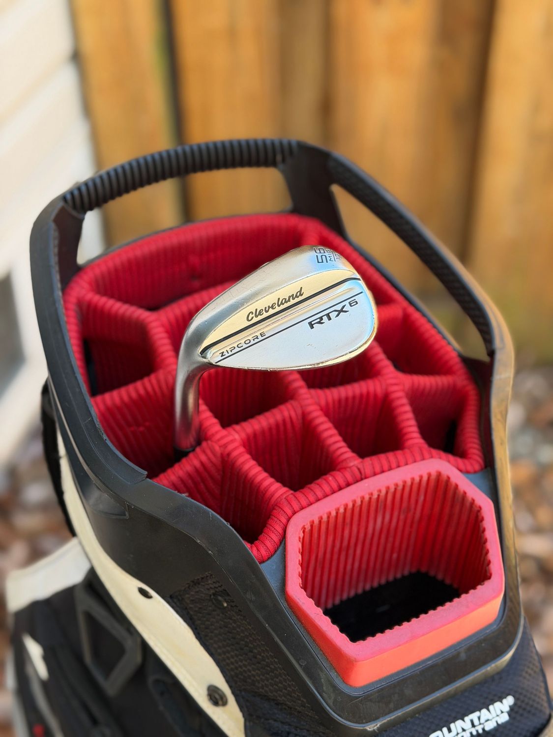 Left Handed Cleveland RTX6 Zipcore 56°