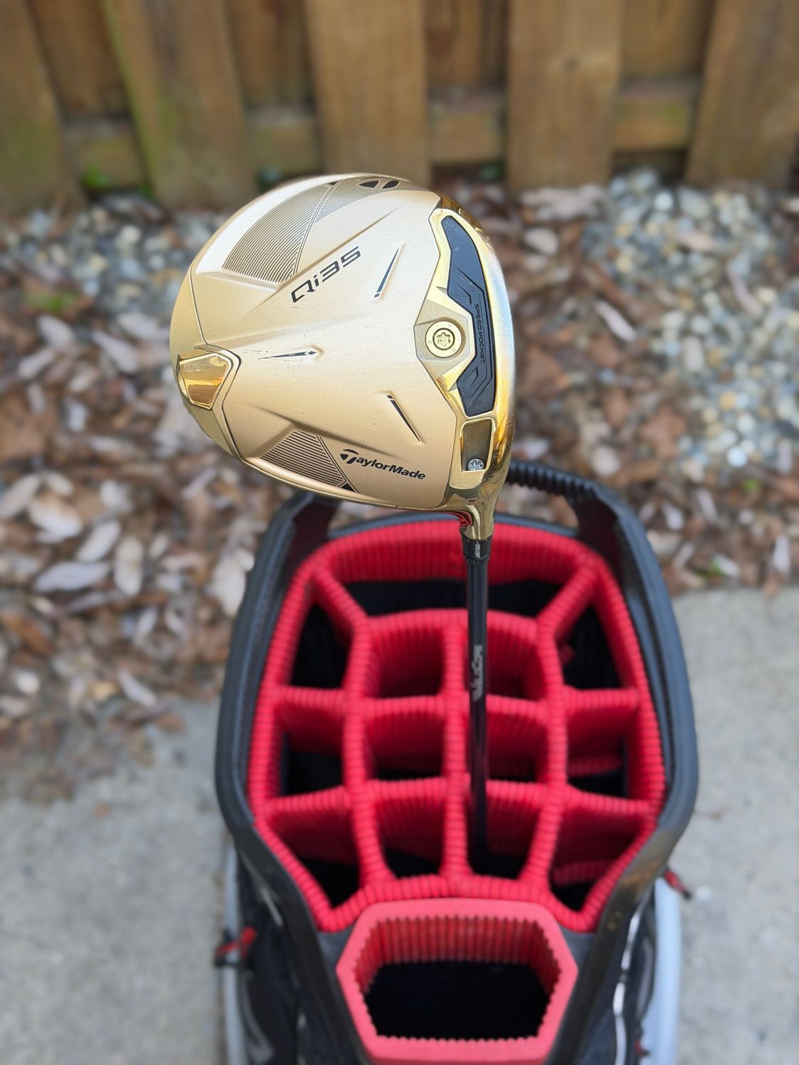 Taylormade Qi35 Designer Series Gold Driver *Velocore Blue*