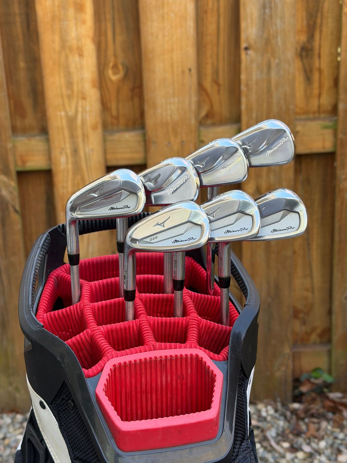 Left Handed Mizuno Pro 245/223 Iron Set