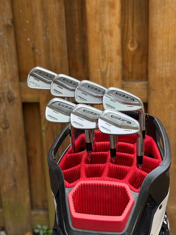 Cobra Amp Cell Pro Iron Set