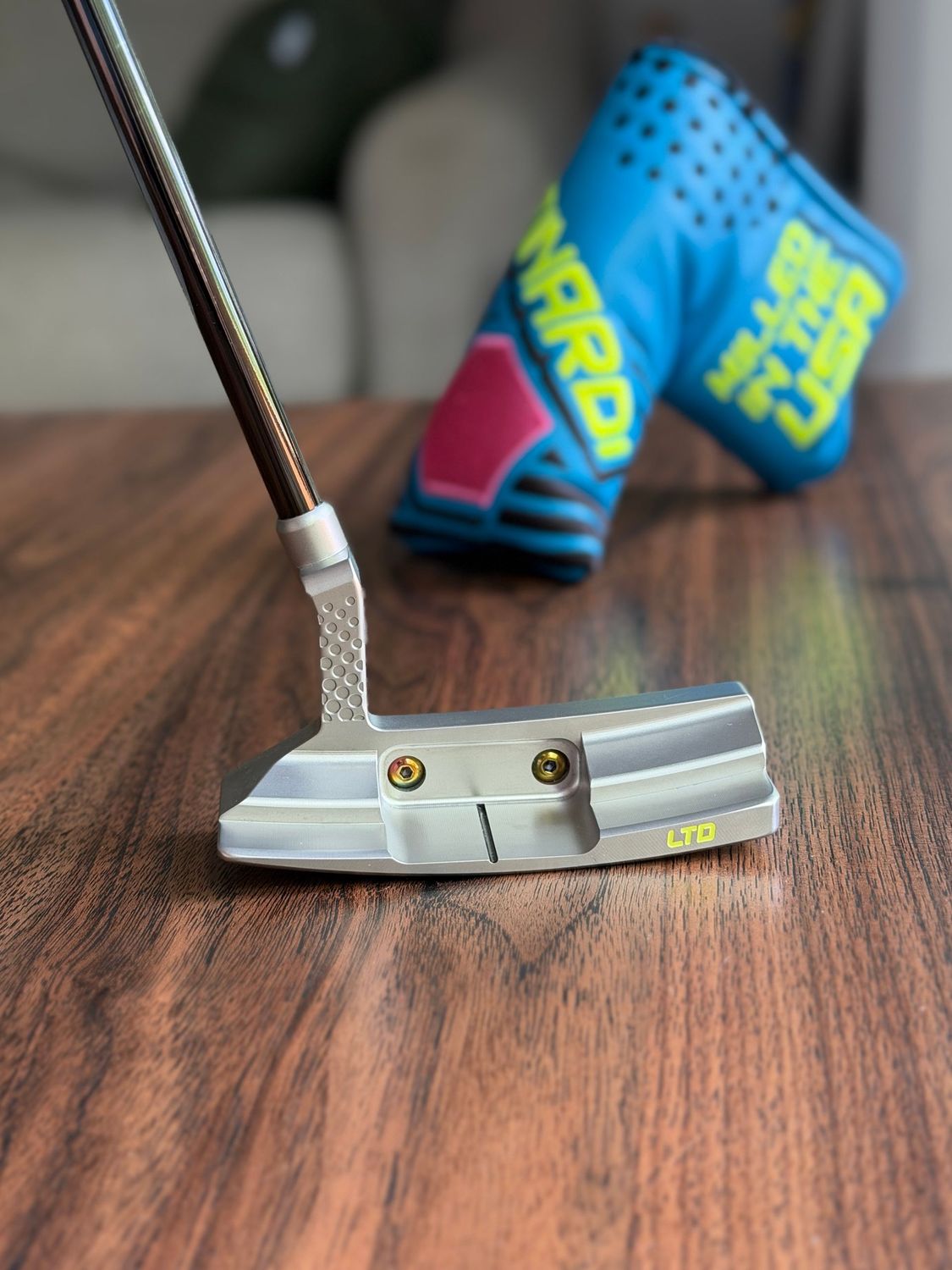 Bettinardi SS9 Bettinardi SS9 "Forever 90s" LTD Putter
