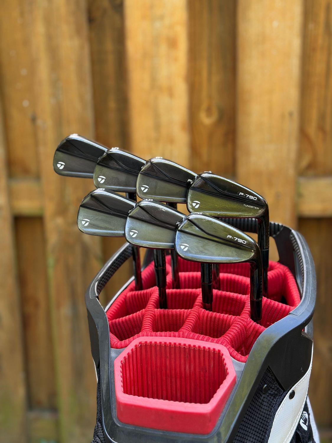 Taylormade P790 Phantom Black Iron Set 2021 Taylormade P790 Phantom Black Iron Set 2021