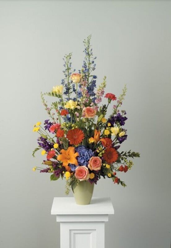 Glass Vase Arrangement 14