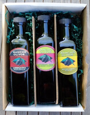 2 Bottles Olive Oil & a Balsamic Vinegar Gift Box