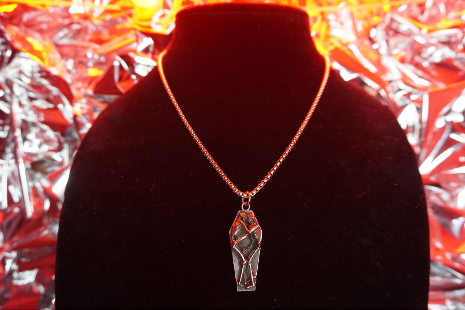 “TIL DEATH” Chain