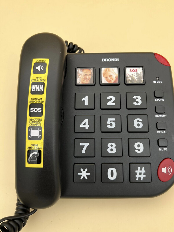 Brondi TELEFON Bravo 15 Nero 10 gut für ältere Leute geeignet Brondi TELEFON Bravo 15 Nero 10 gut für ältere Leute geeignet