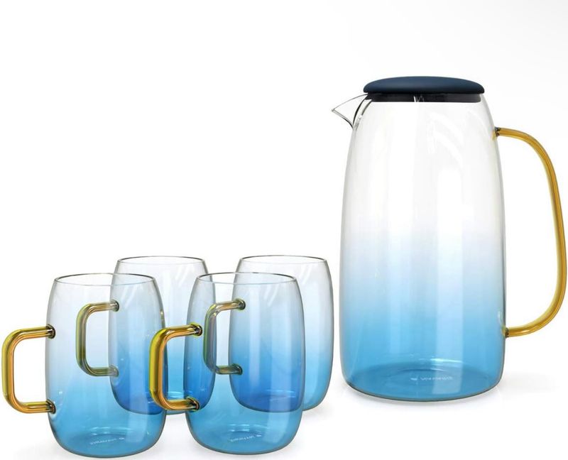 Wasserkaraffe 1,55 l mit vier Gläsern - Karaffe aus Glas mit Silikondeckel für kalte und heiße Getränke - Glaskrug Set inkl. vier Gläser Wasserkaraffe 1,55 l mit vier Gläsern - Karaffe aus Glas mit Silikondeckel für kalte und heiße Getränke - Glaskrug Set inkl. vier Gläser