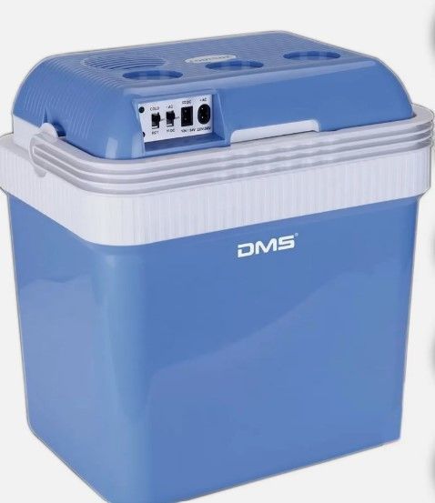 DMS® Kühlbox Kühltasche Gefriertasche 25L Getränkebox Wärmebox 12-24V LKW und PKW zum Kühlen und Warmhalten geeignet (Blau) DMS® Kühlbox Kühltasche Gefriertasche 25L Getränkebox Wärmebox 12-24V LKW und PKW zum Kühlen und Warmhalten geeignet (Blau)
