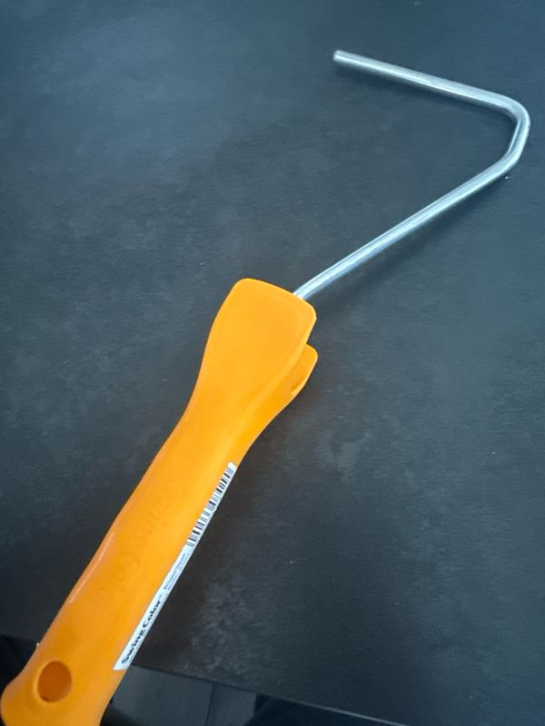Kleinflächenbügel Lackierroller Bügel 27cm Skaft 6mm Kleinflächenbügel Lackierroller Bügel 27cm Skaft 6mm
