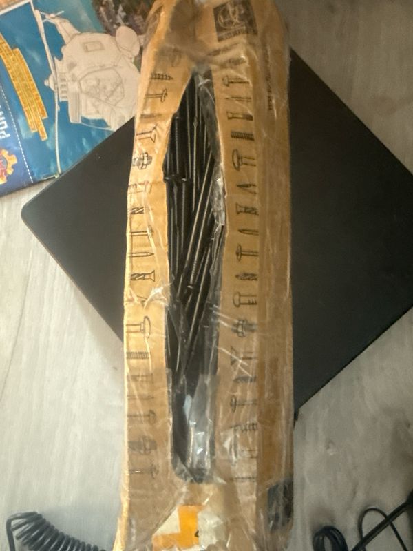 EMIL LUX NÄGEL 4,6 X 130MM 5KG EMIL LUX NÄGEL 4,6 X 130MM 5KG