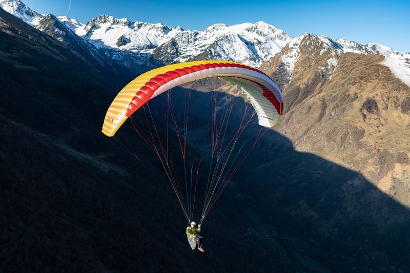 Gin Gliders Calypso 2