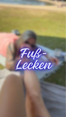 Lexy leckt meinen Fuß ab 🦶🏼🥵