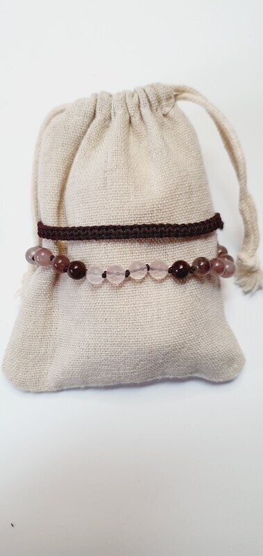 Edelsteinarmband aus Achat und Rosenquarz Edelsteinarmband aus Achat und Rosenquarz
