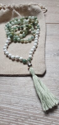 Mala-Kette Jade und Kascholong Mala-Kette Jade und Kascholong