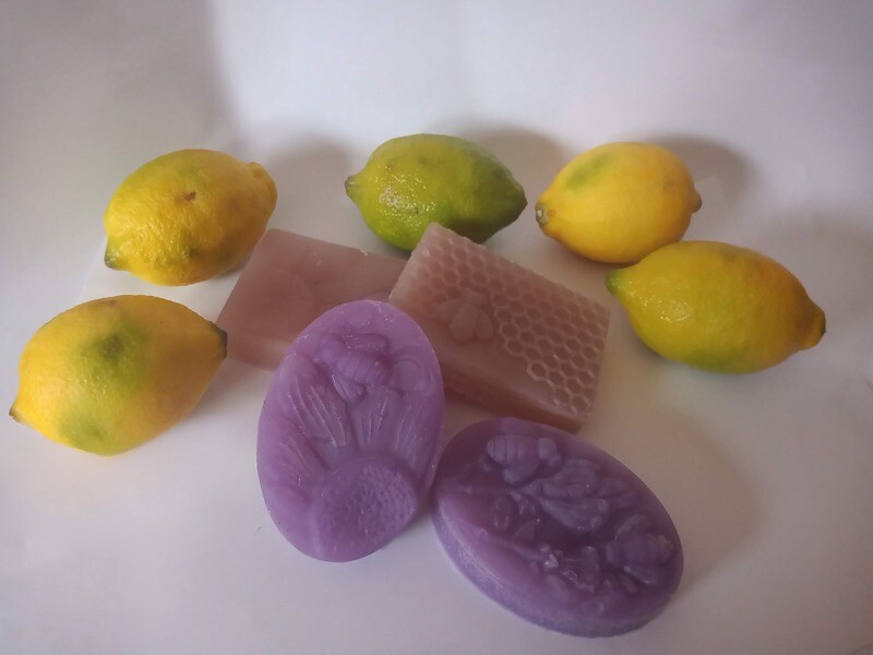 Silky Locks Rejuvenating Shampoo Bar