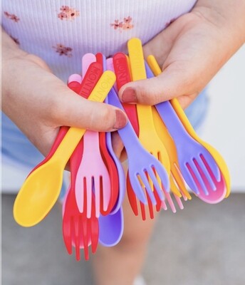 MontiiCo Out and About Cutlery Sets - Strawberry