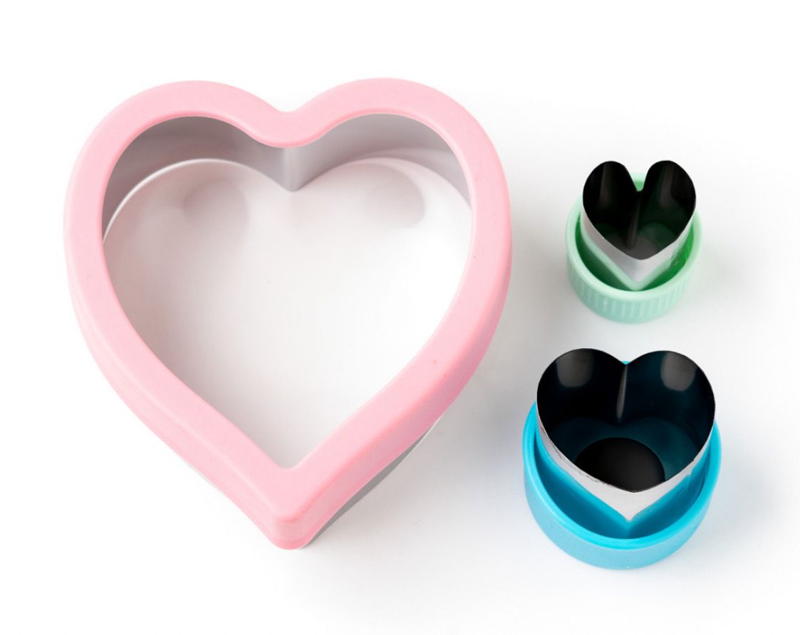 Stainless Steel Sandwich &amp; Cookie Cutter Heart