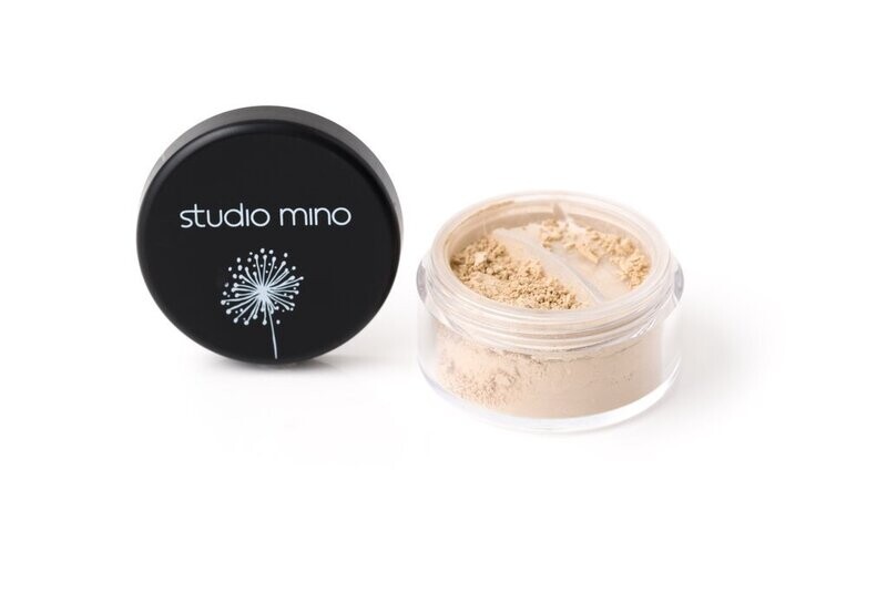 Glowing Complexion Finishing Powder Transparant