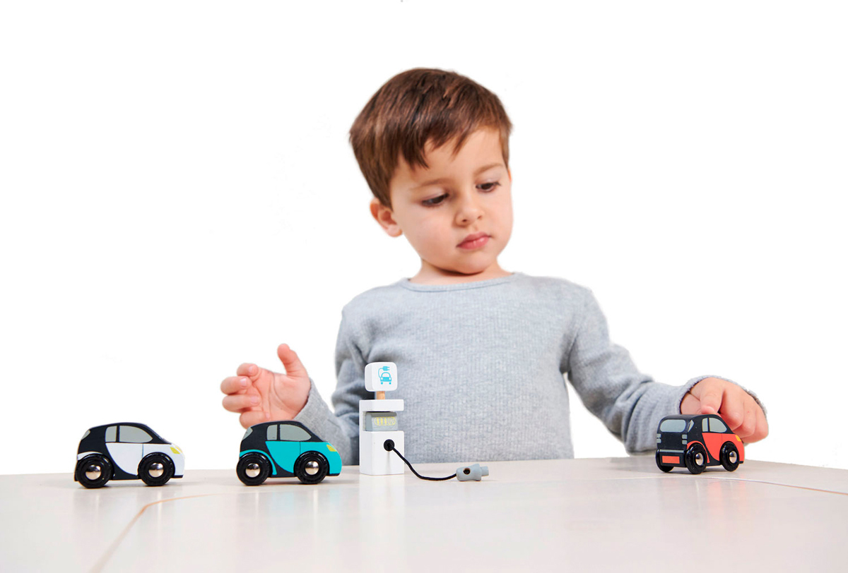 Tender Leaf Toys | Elektrische Auto's met Laadstation