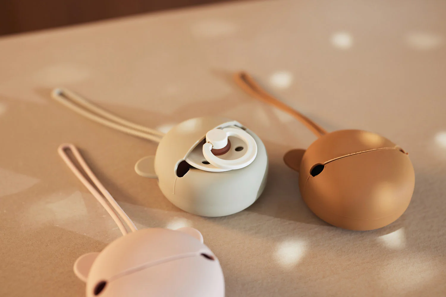 Jollein | Siliconen Speenhouder Ø7cm | Caramel