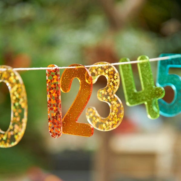 Tickit | Doorschijnende Regenboog Glitter Nummers