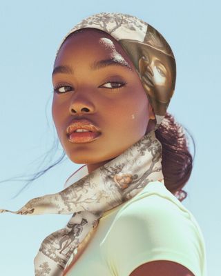 Talley  Scarf