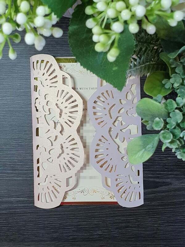 Gatefold- Rustic Lasercut - Completed Unit