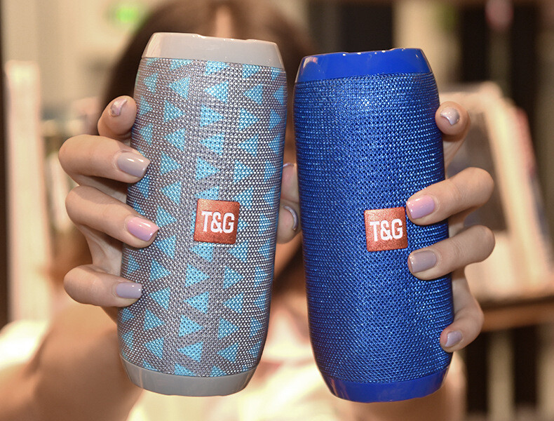 Bluetooth Speaker Outdoor Waterproof Subwoofer Dual-diaphragm High-quality Portable Speaker