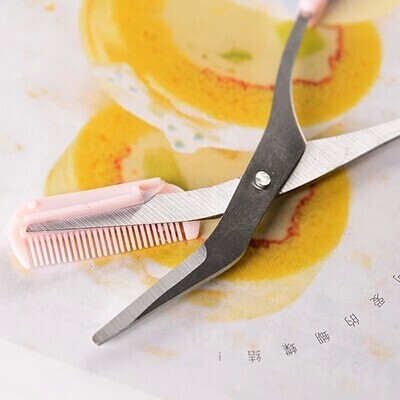 New Eyebrow Grooming Scissors With Comb