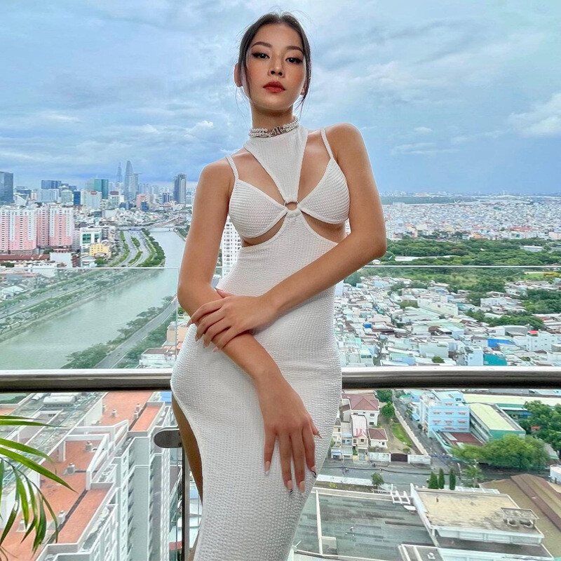 Solid Color Knitted Slit Dress