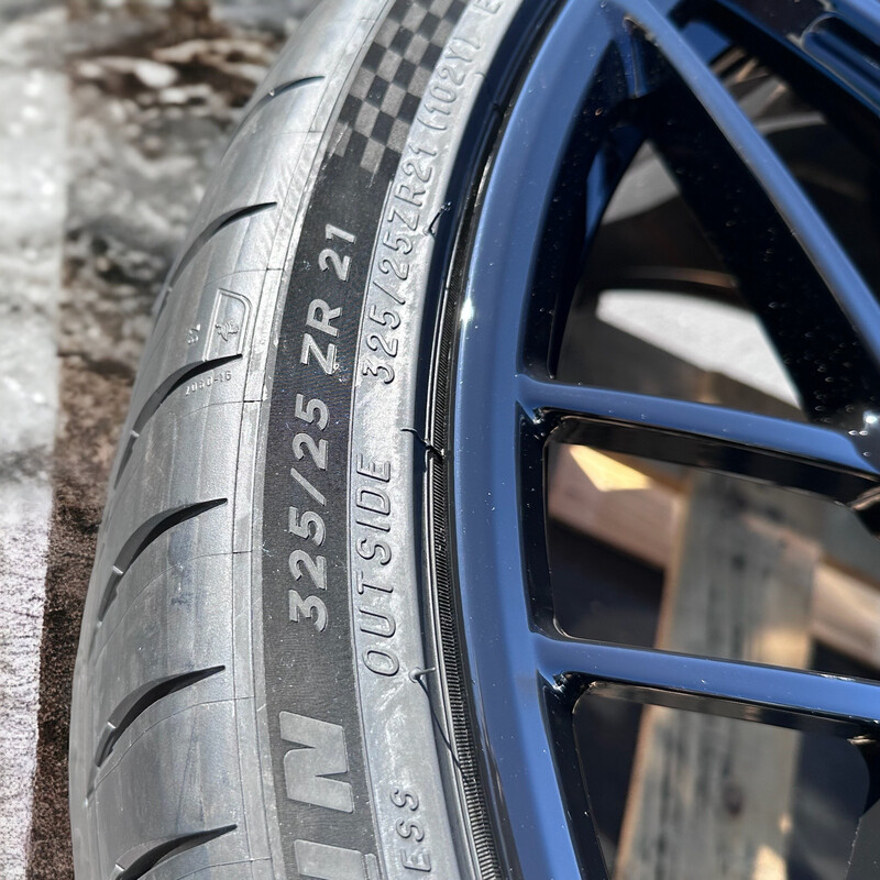 ALT20 Forged Gloss Black Wheel and Tire Package for C8 Corvette
