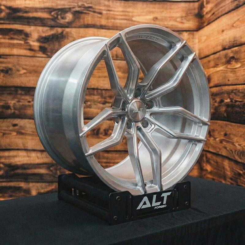 ALT17 Forged Wheels for C8 Corvette Z51