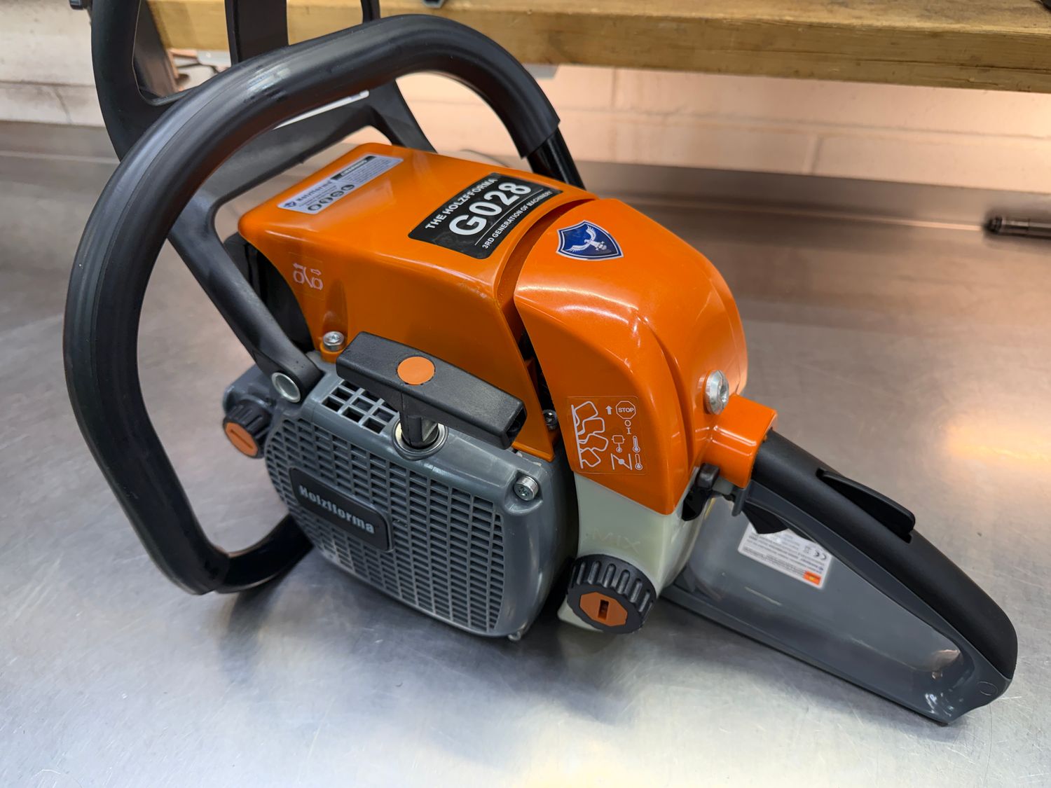 Holzfforma G028 Orange &amp; Grey