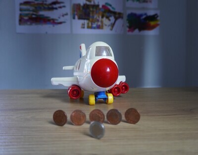 Vintage Lil Playmates toy airplane (24 cm)